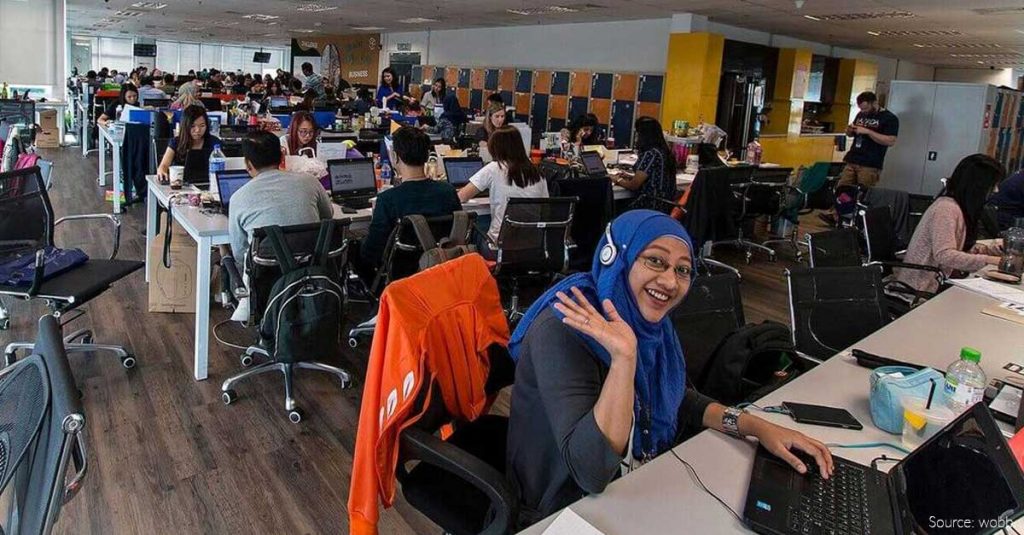 Difference of public and private sector 76 Malaysian Millennials Hate Flexi Hours and Work from Home Because It Interferes with Personal Life 1024x535 - Difference of public and private sector